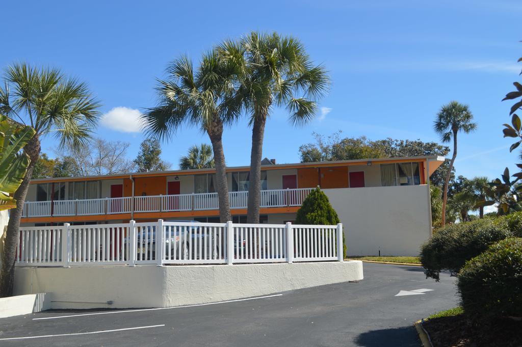 Tarpon Inn Tarpon Springs Exterior photo